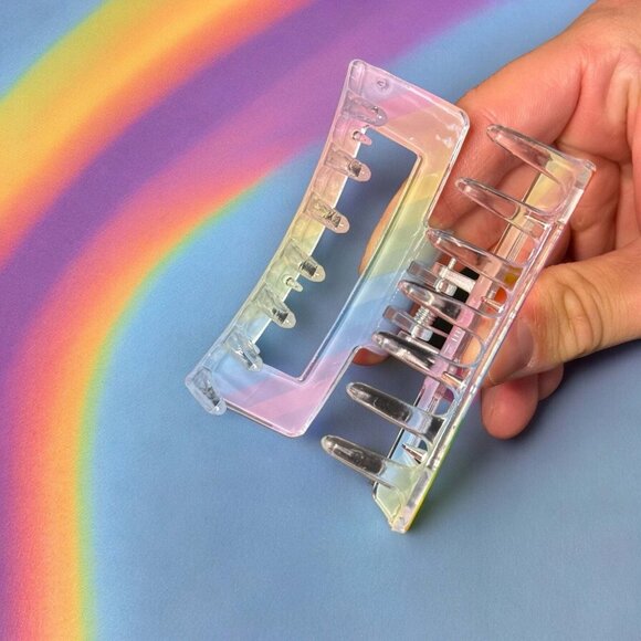 PRIDE MONTH RAINBOW SQUARE HAIR CLAW - Picture 6 of 8